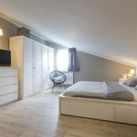 Franka Villa